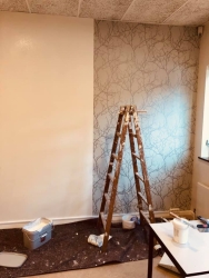 Opsætning af tapet i Sorø